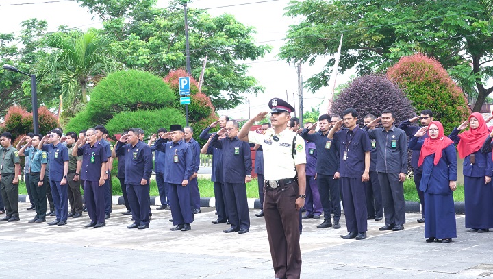 Upacara Khidmat Memperingati HUT Mahkamah Agung ke-78: Semangat Patriotisme dan Inovasi Berkobar di Sumatera Barat